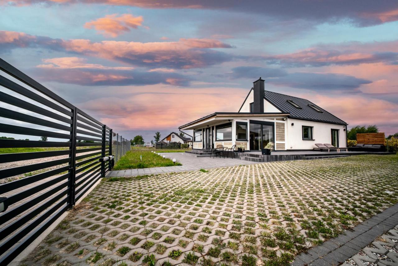 Domek Hot Tub Jacuzzi Chillout Kołobrzeg Exterior foto